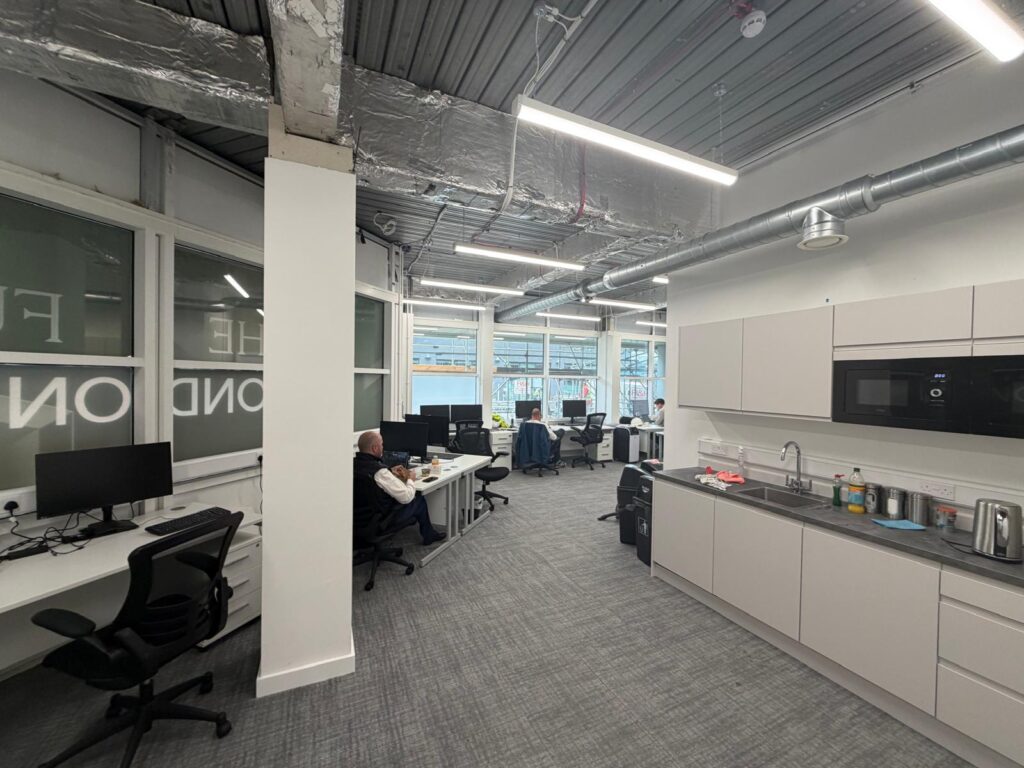 Wimbledon bridge house - Site welfare - jth projects